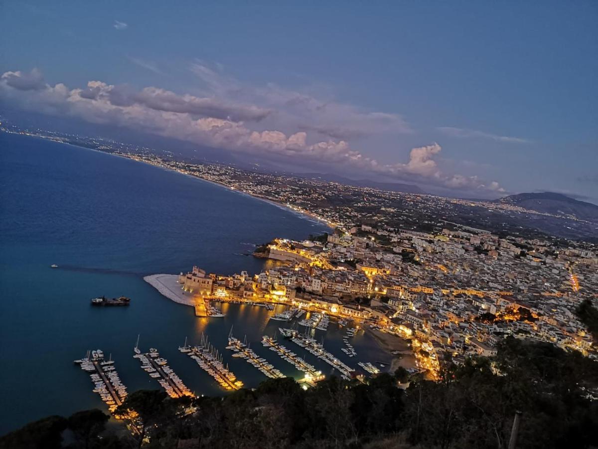 Casetta "Le Due Palme" Castellammare del Golfo Dış mekan fotoğraf